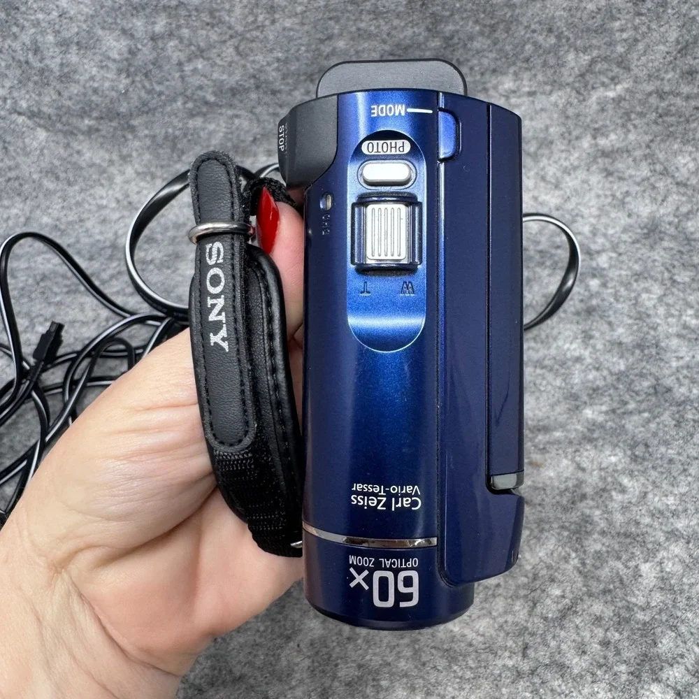 Sony Blue Camcorder Handycam DCR-SX41 8GB of Internal Memory TESTED